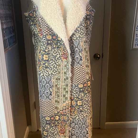 Boho suede patchwork reversible coat vest duster by Paparazzi Biz Sherpa lining - Picture 15 of 16